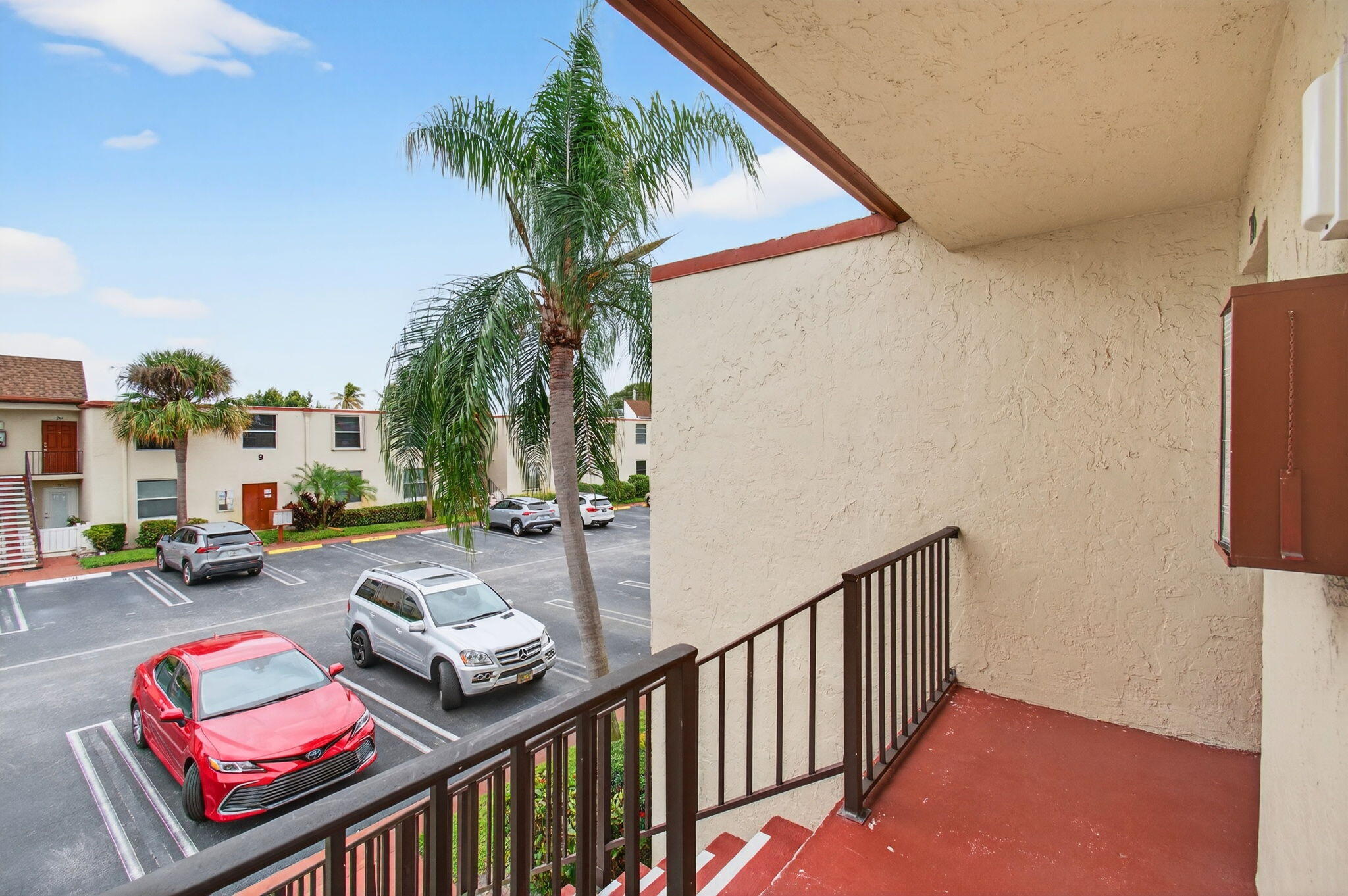10 Willowbrook #205 Delray Beach, FL 33446