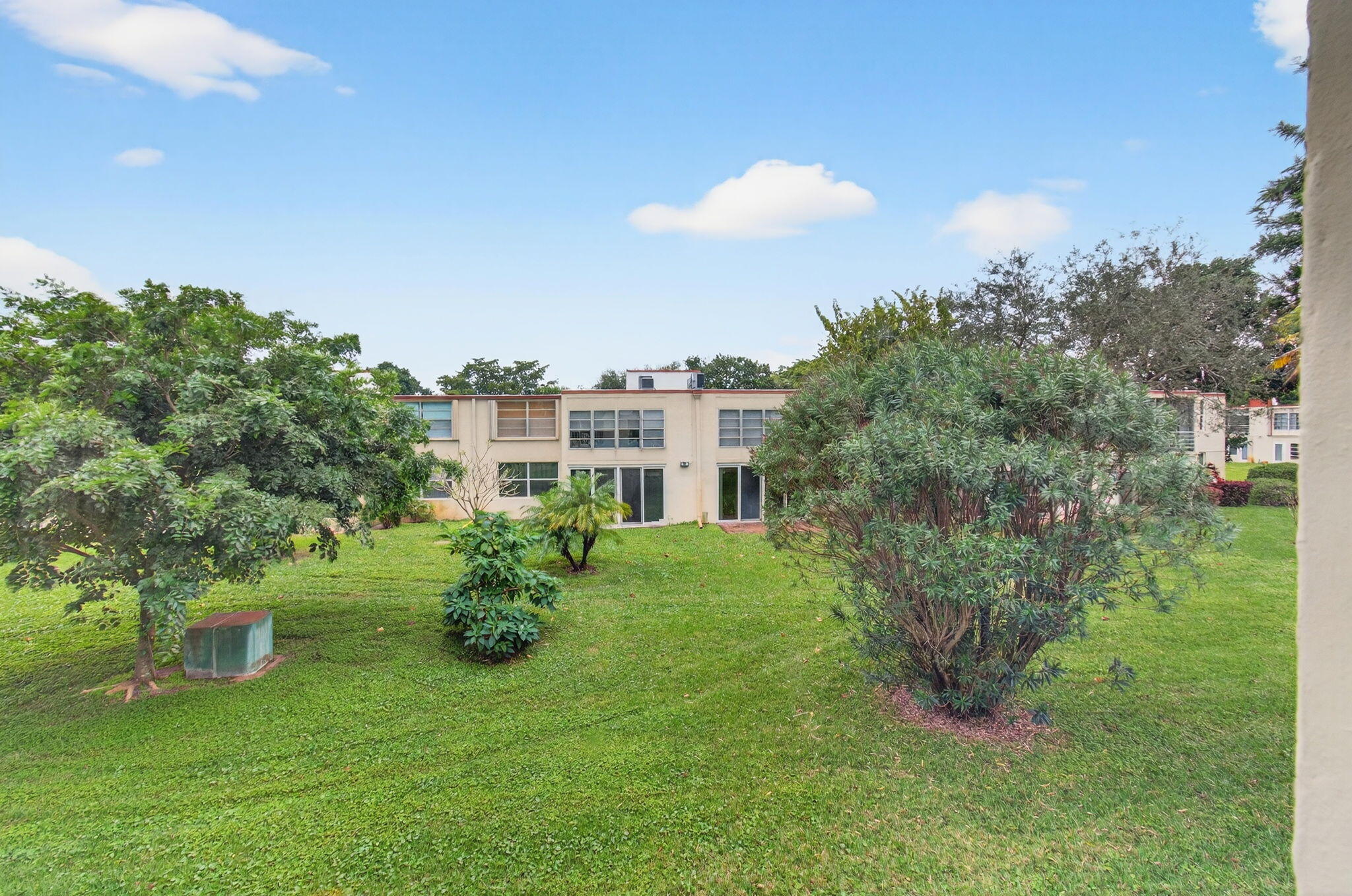 10 Willowbrook #205 Delray Beach, FL 33446