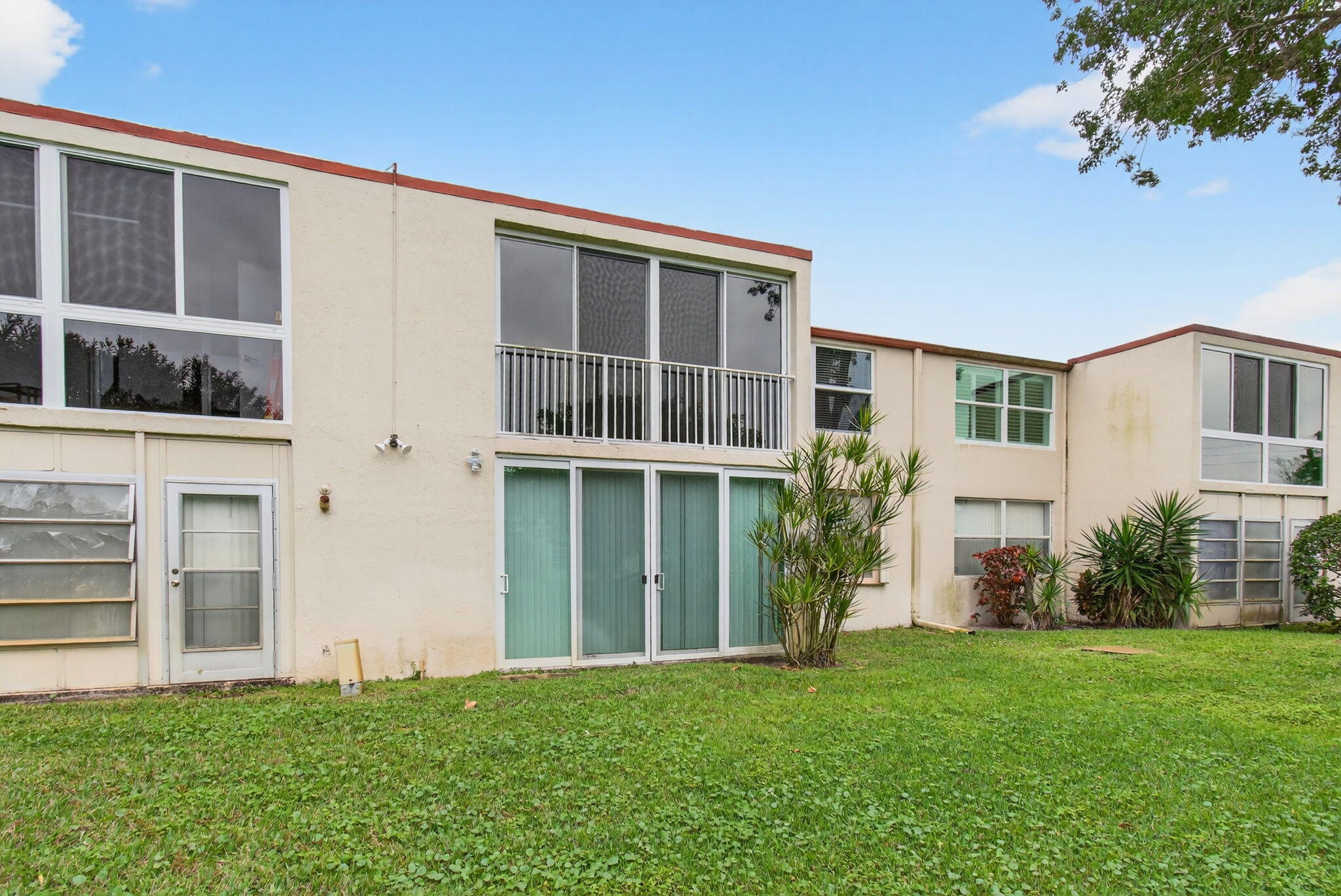 10 Willowbrook #205 Delray Beach, FL 33446