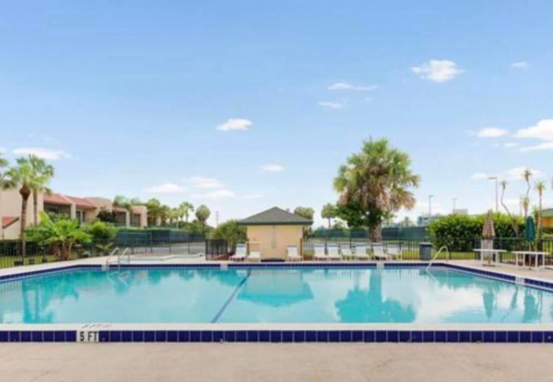 1605 S Us Hwy 1 #M2-202 Jupiter, FL 33477