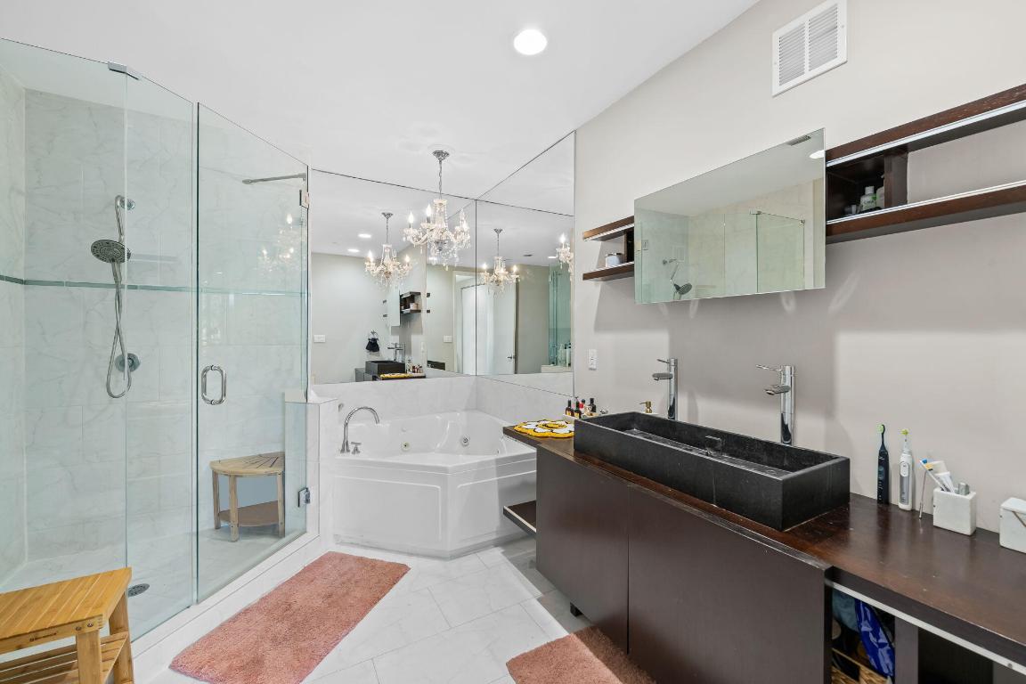 830 NE 19th Fort Lauderdale, FL 33304