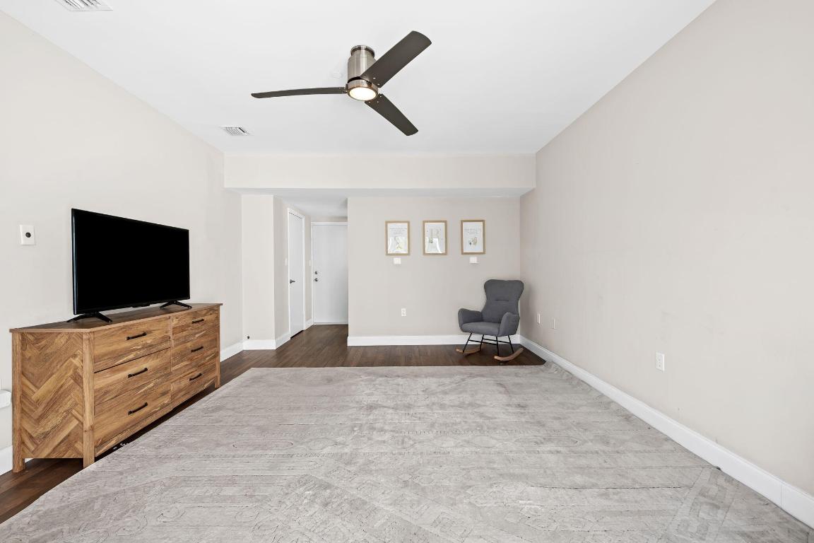 830 NE 19th Fort Lauderdale, FL 33304