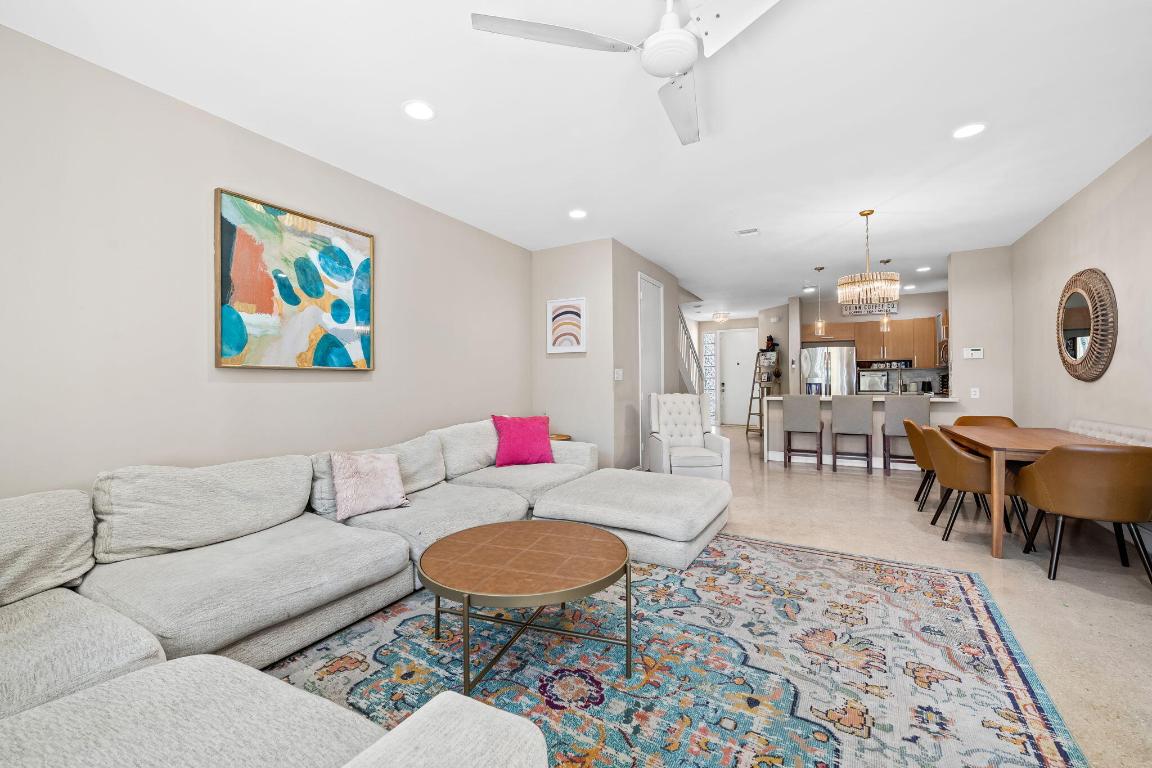 830 NE 19th Fort Lauderdale, FL 33304