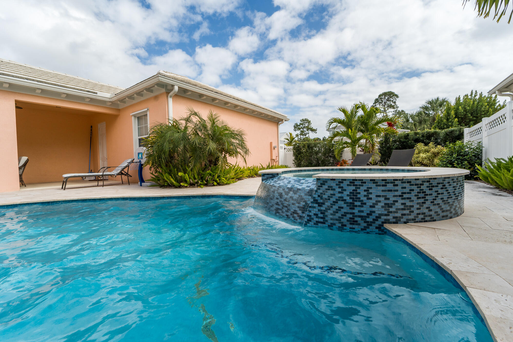 2625 E Community Jupiter, FL 33458