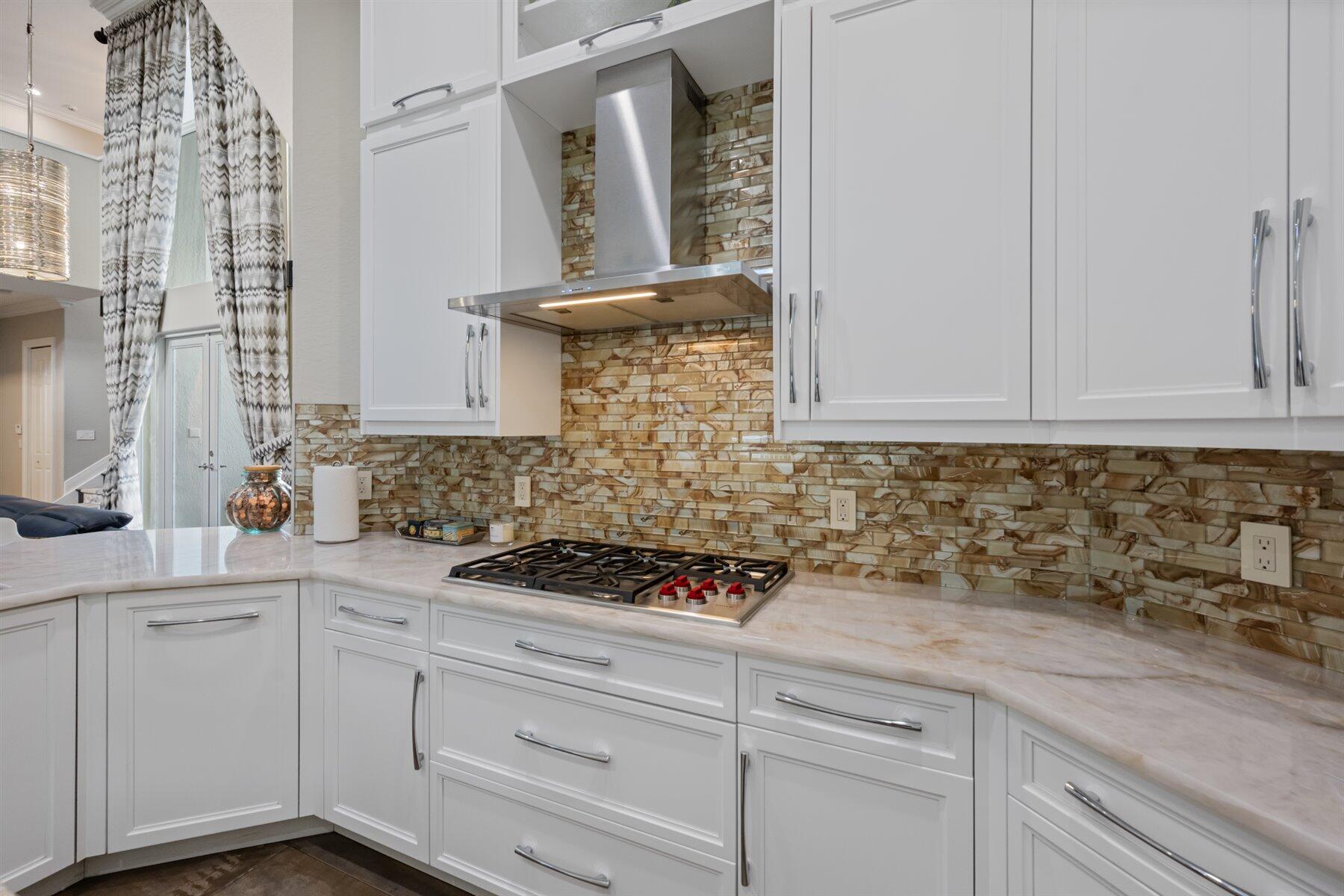 12295 Equine Wellington, FL 33414