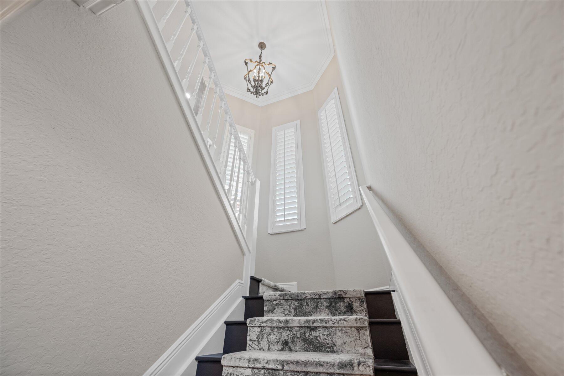 12295 Equine Wellington, FL 33414