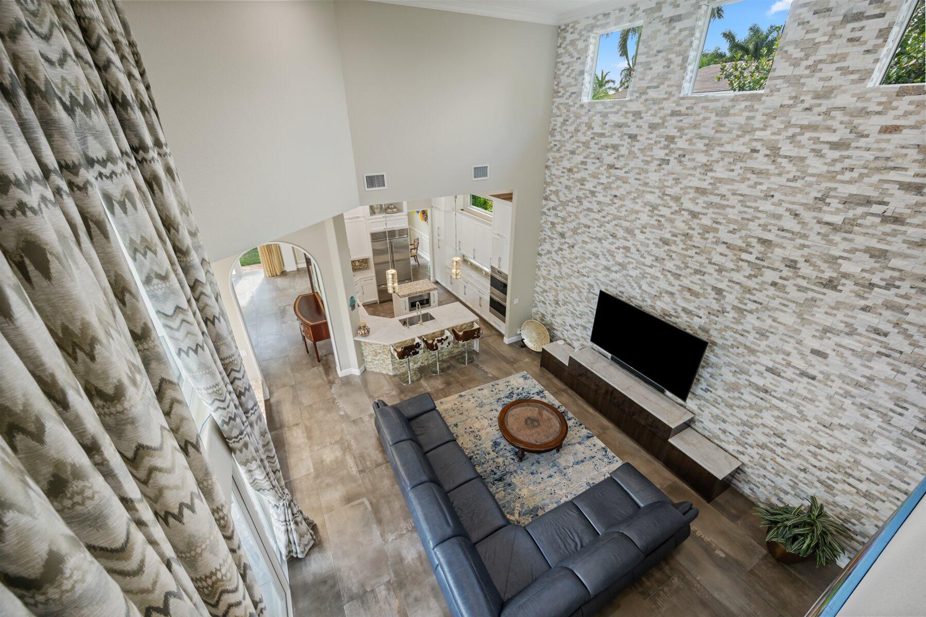 12295 Equine Wellington, FL 33414