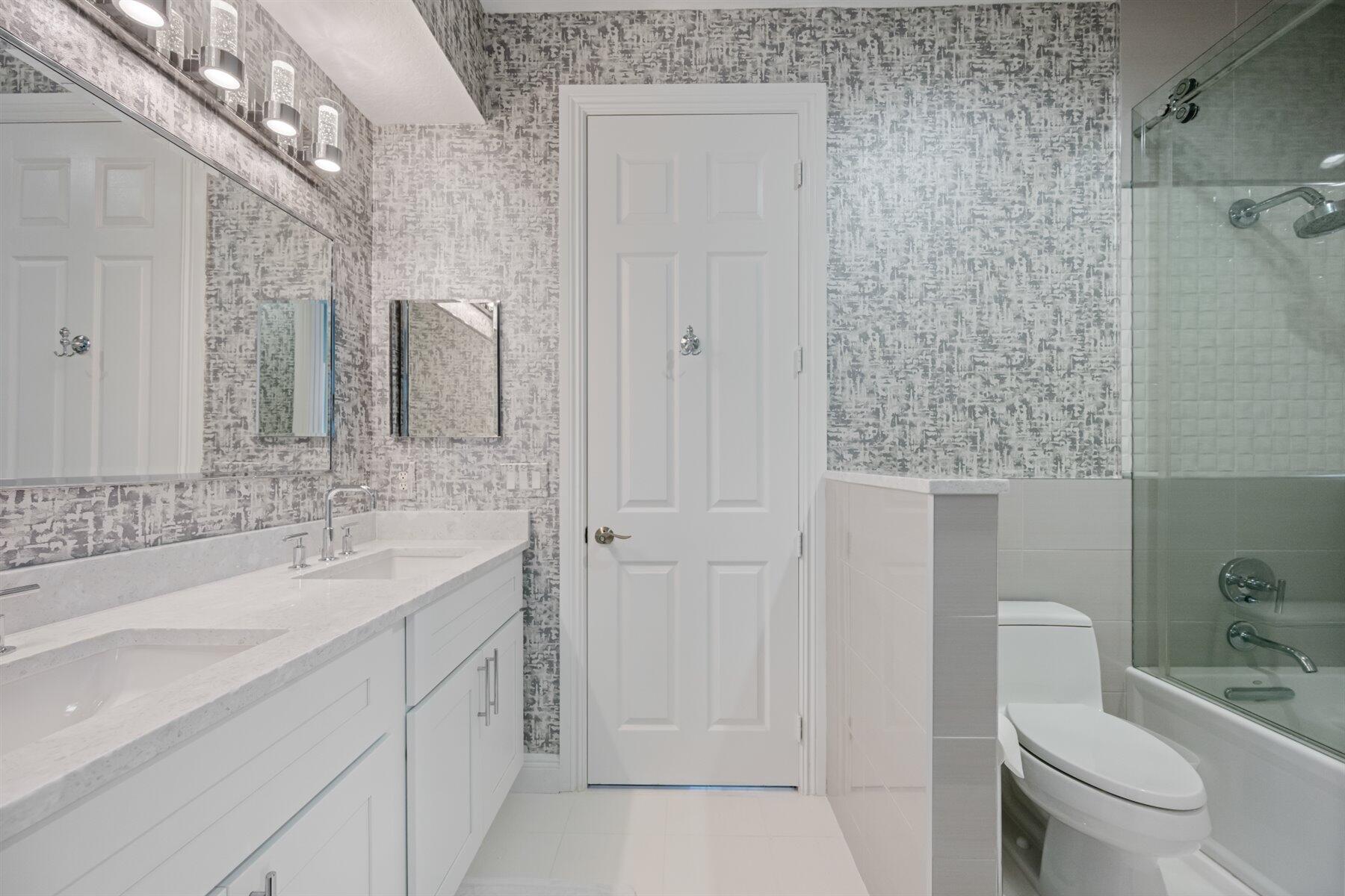 12295 Equine Wellington, FL 33414