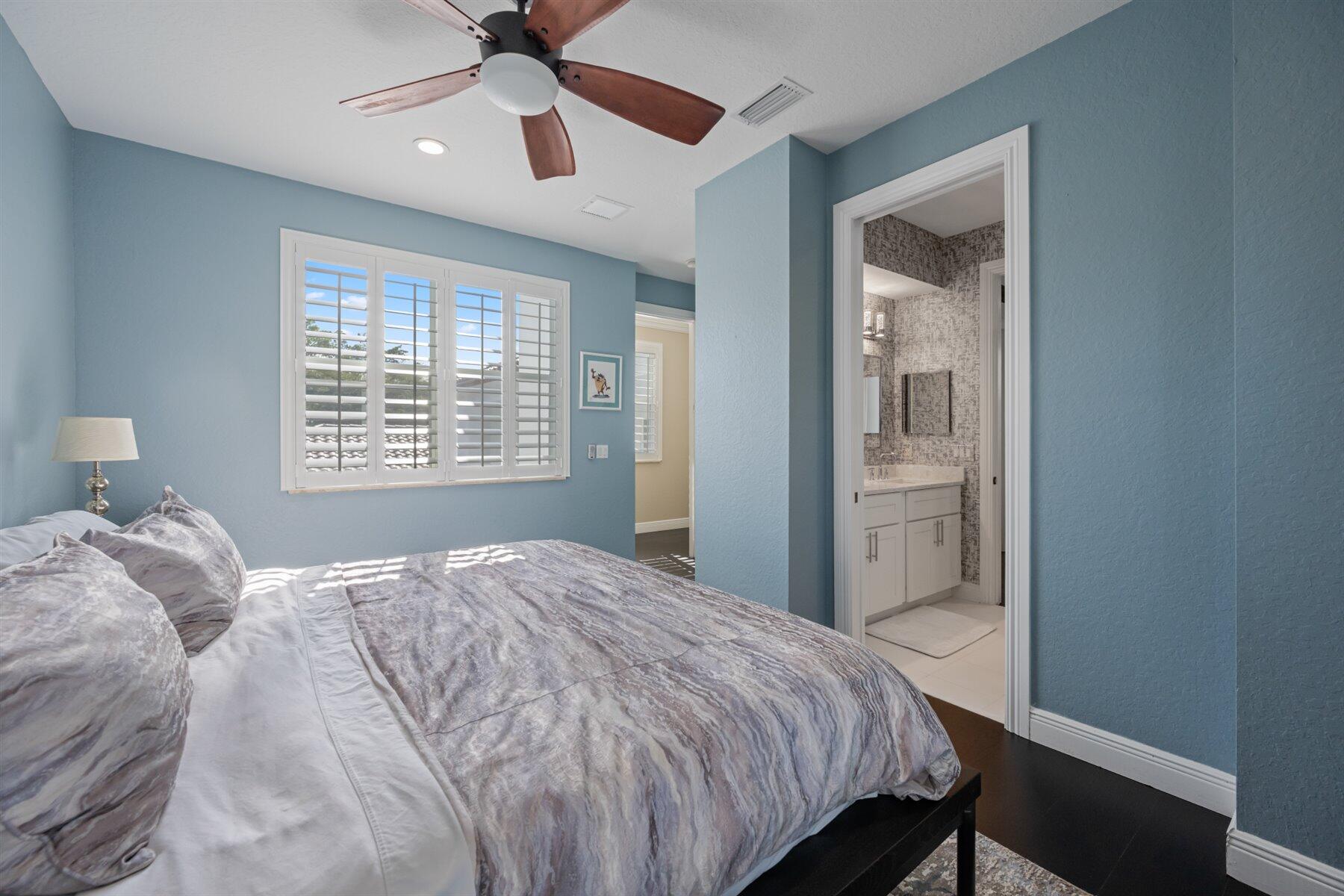 12295 Equine Wellington, FL 33414