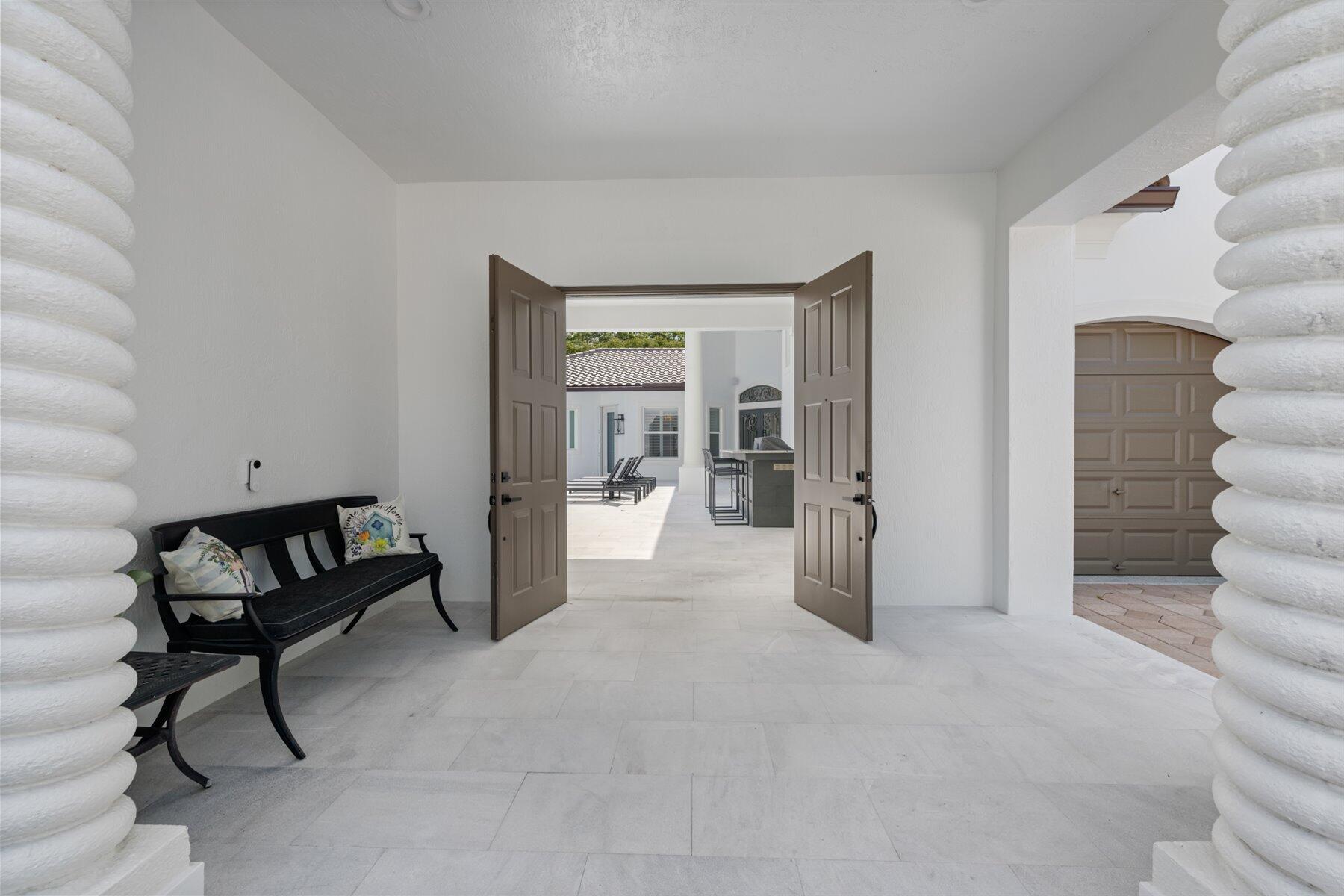 12295 Equine Wellington, FL 33414