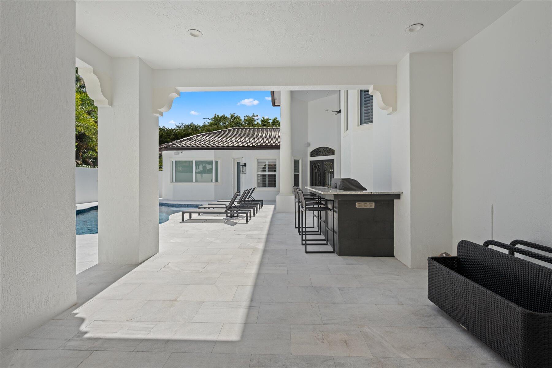 12295 Equine Wellington, FL 33414