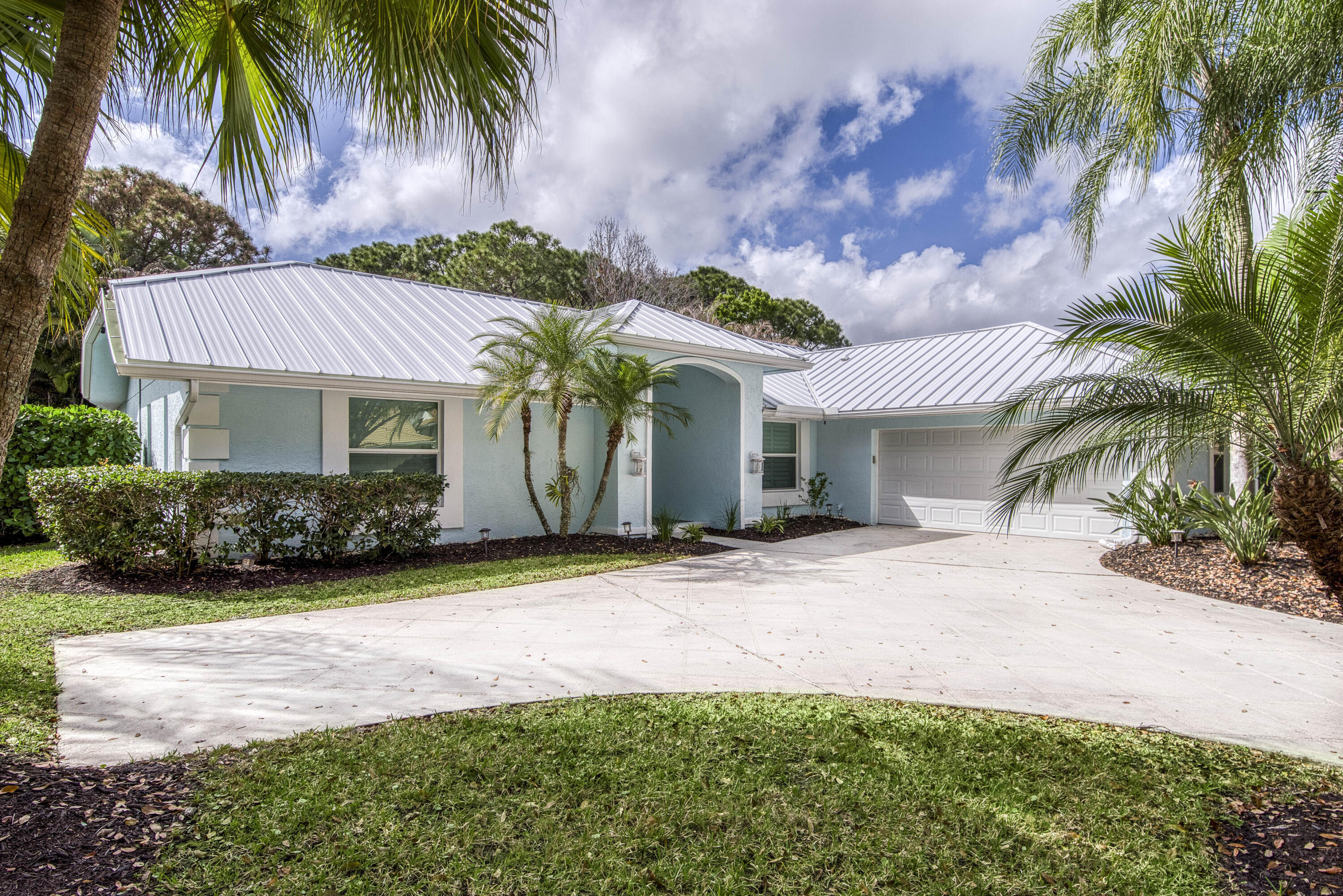 18867 Big Cypress Jupiter, FL 33458