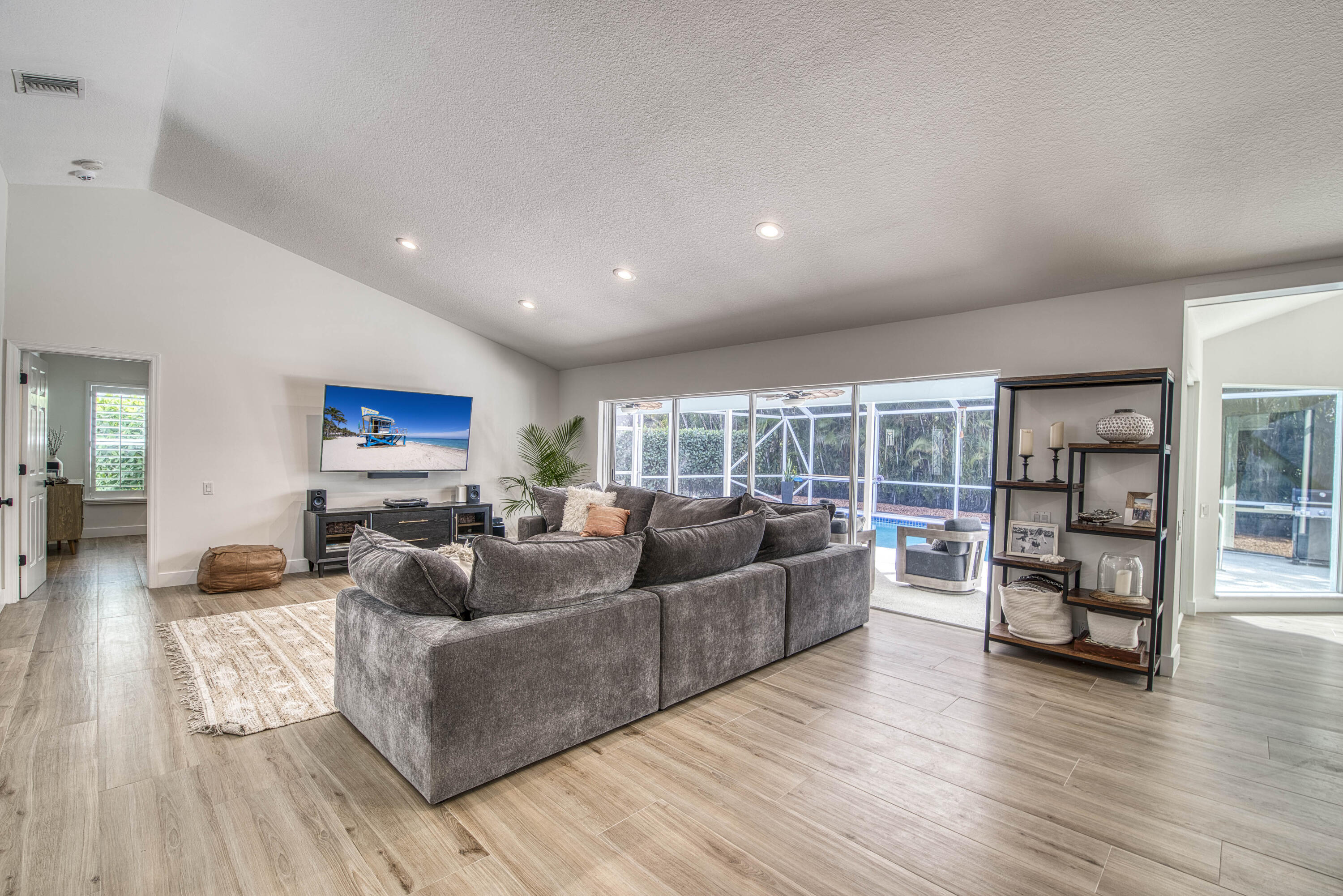 18867 Big Cypress Jupiter, FL 33458