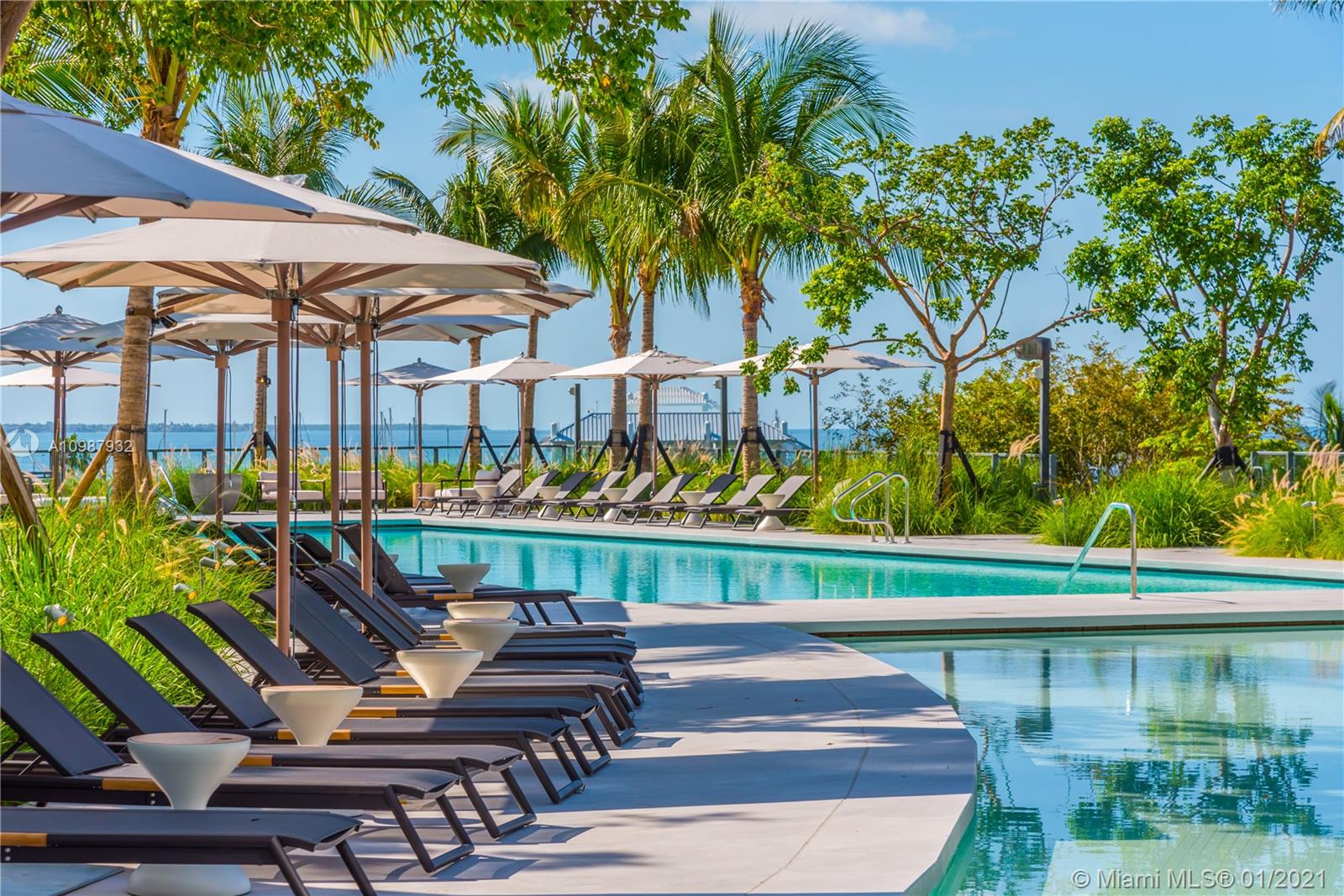 2811 S Bayshore #9B Coconut Grove, FL 33133