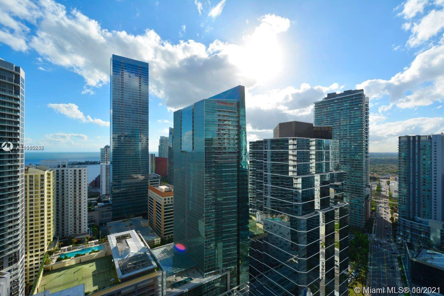 1200 Brickell Bay Dr #3817, Miami, FL 33131