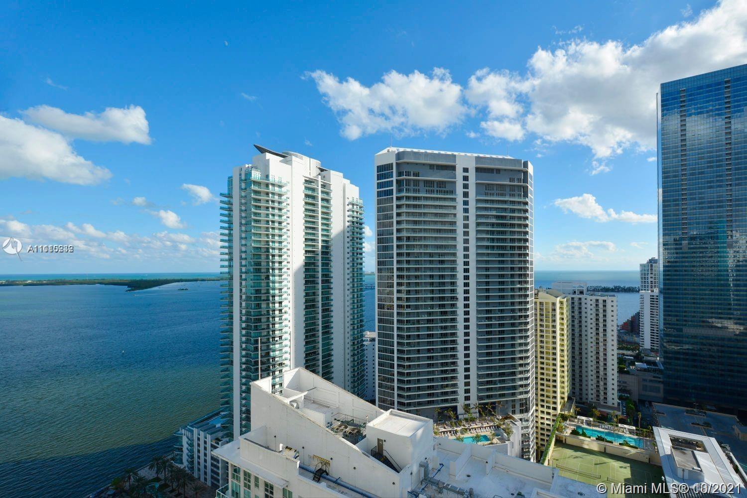 1200 Brickell Bay Dr #3817, Miami, FL 33131