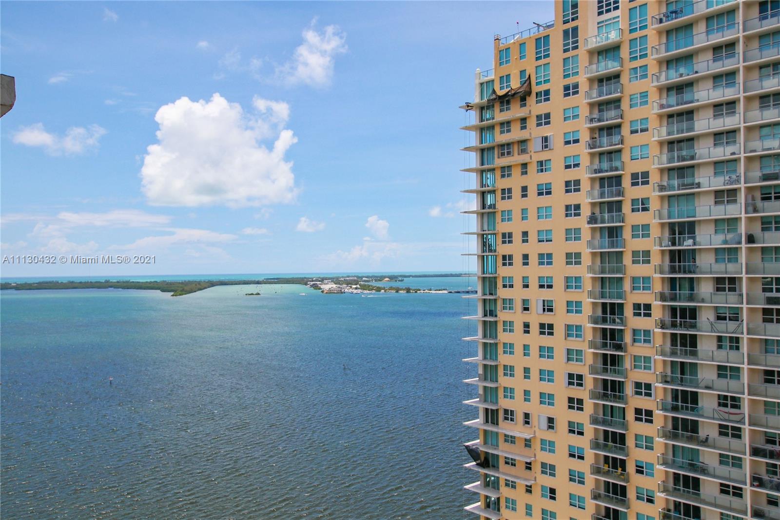 1111 Brickell Bay Dr #1103