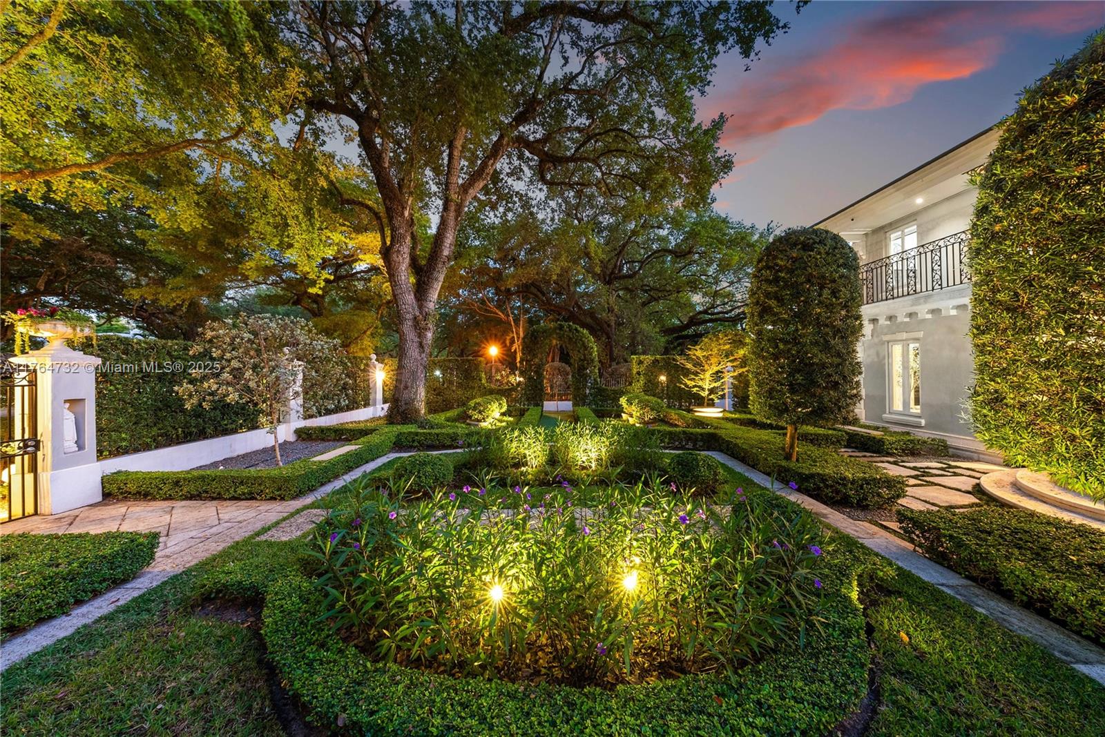 3916 Granada Blvd Coral Gables, FL 33134 3916 Granada Blvd Coral Gables, FL 33134