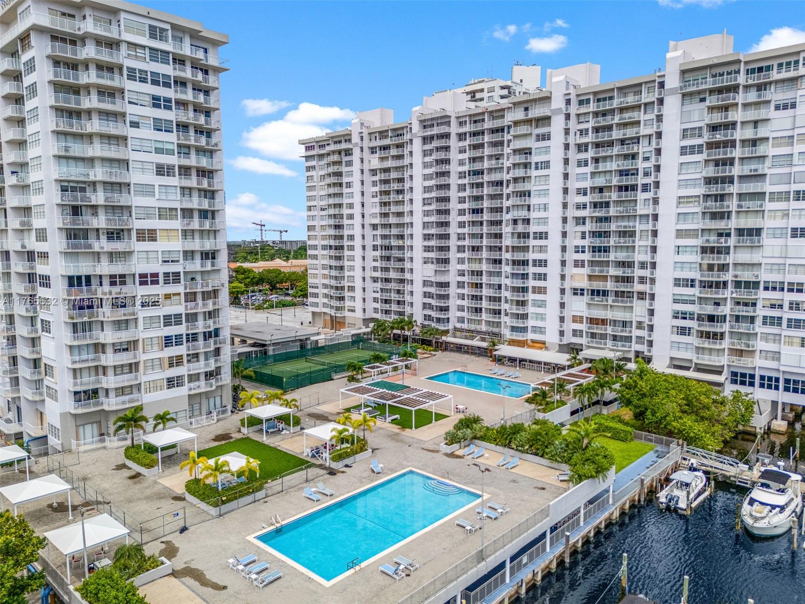 18031 Biscayne Blvd #1001,Aventura, FL 33160