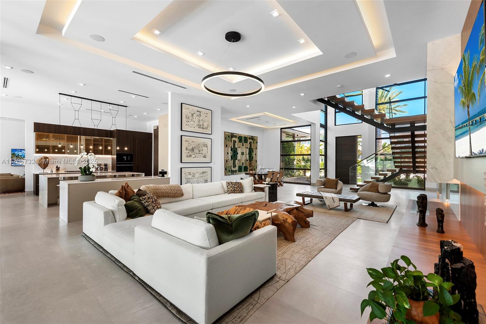 22 Isla Bahia Dr Fort Lauderdale, FL 33316