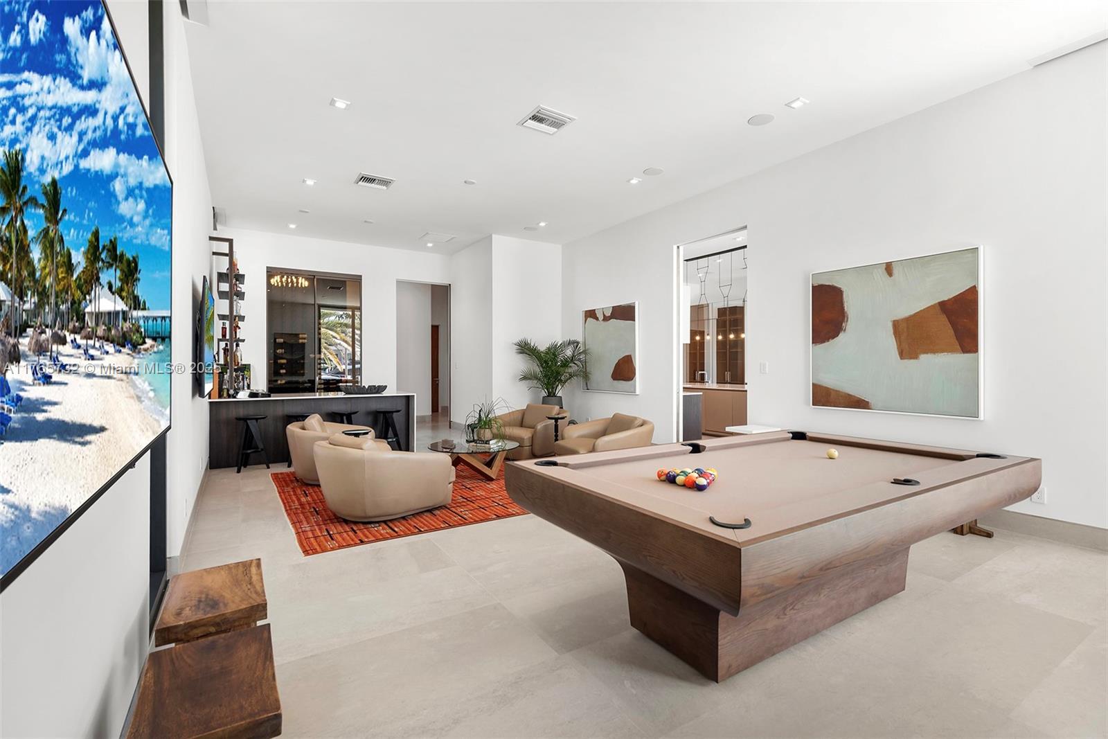 22 Isla Bahia Dr Fort Lauderdale, FL 33316