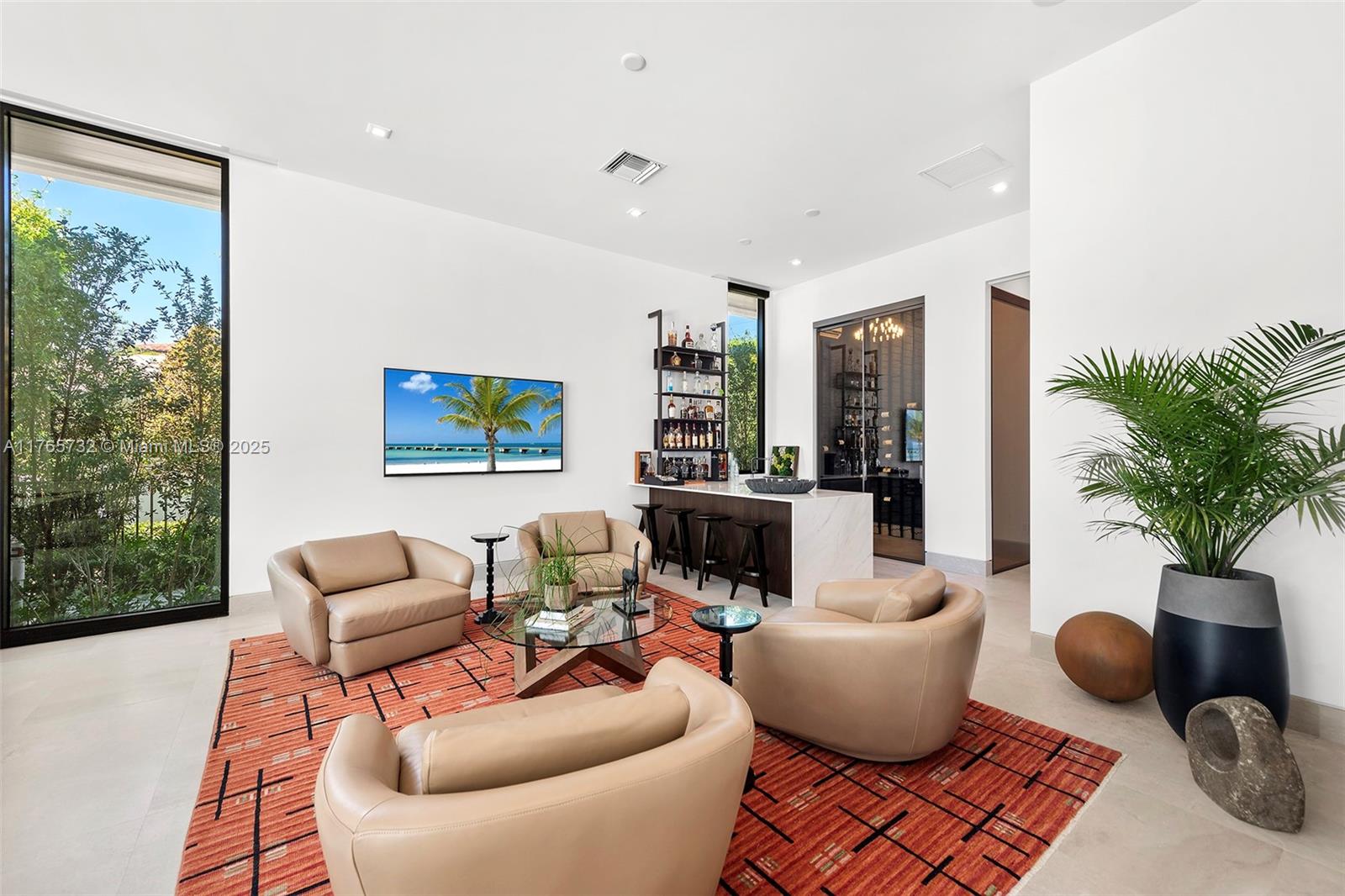 22 Isla Bahia Dr Fort Lauderdale, FL 33316