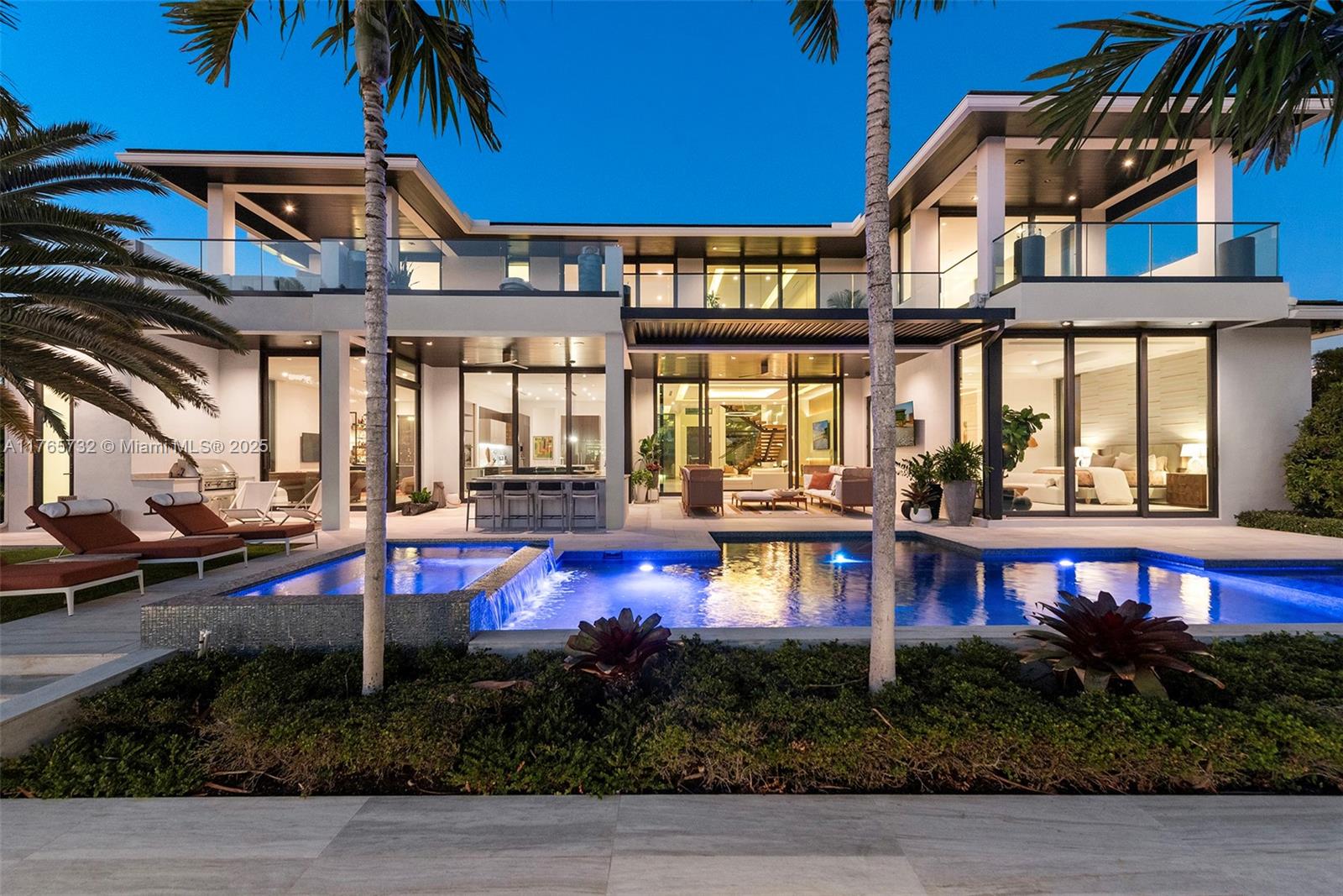 22 Isla Bahia Dr Fort Lauderdale, FL 33316