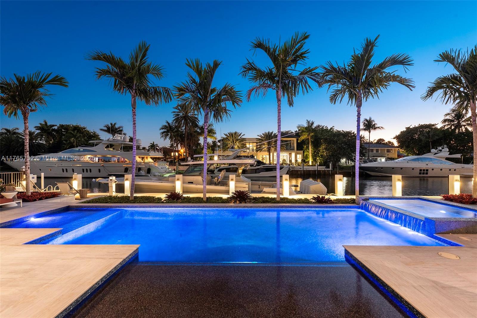 22 Isla Bahia Dr Fort Lauderdale, FL 33316