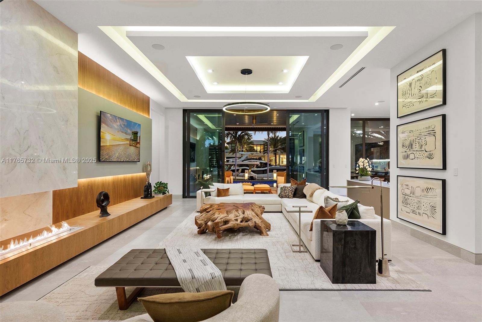 22 Isla Bahia Dr Fort Lauderdale, FL 33316