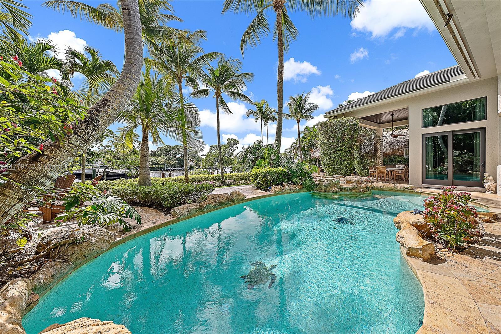 19028 SE Windward Is Ln Jupiter, FL 33458