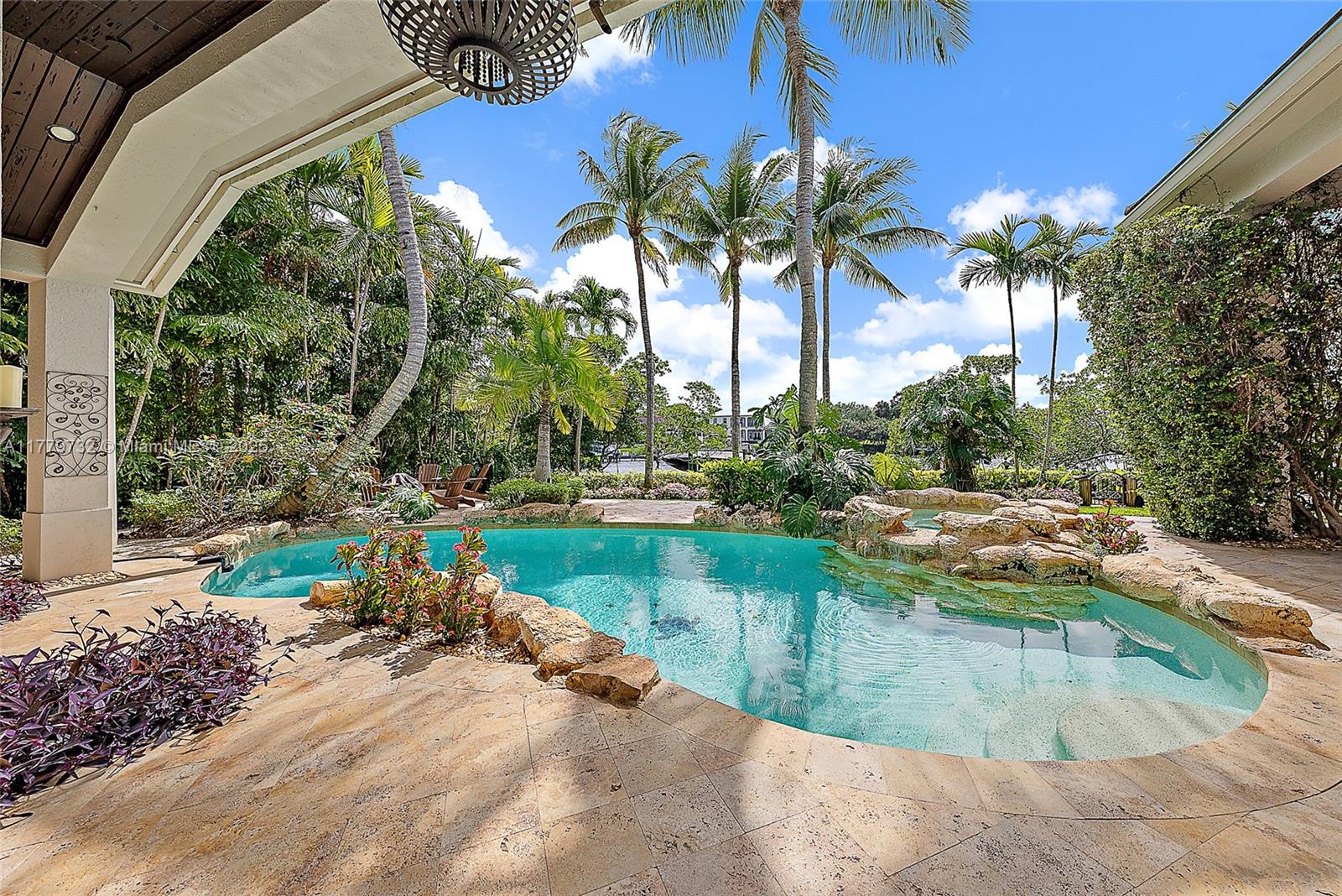 19028 SE Windward Is Ln Jupiter, FL 33458