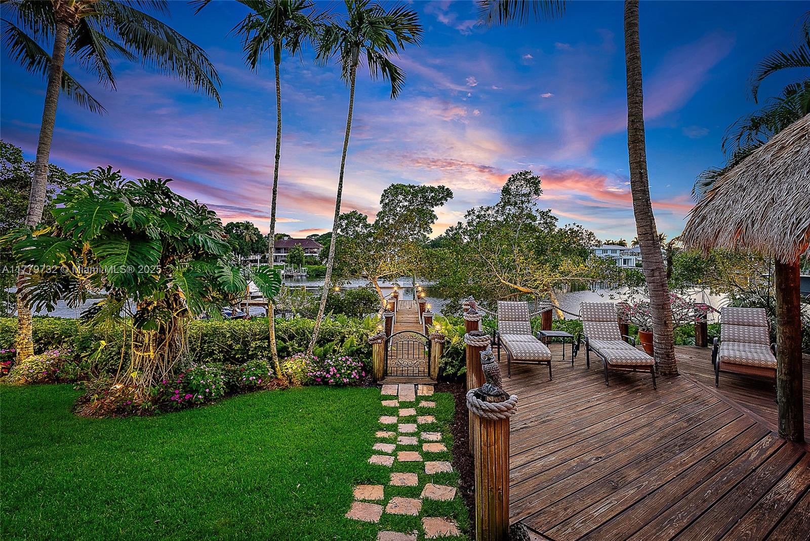 19028 SE Windward Is Ln Jupiter, FL 33458