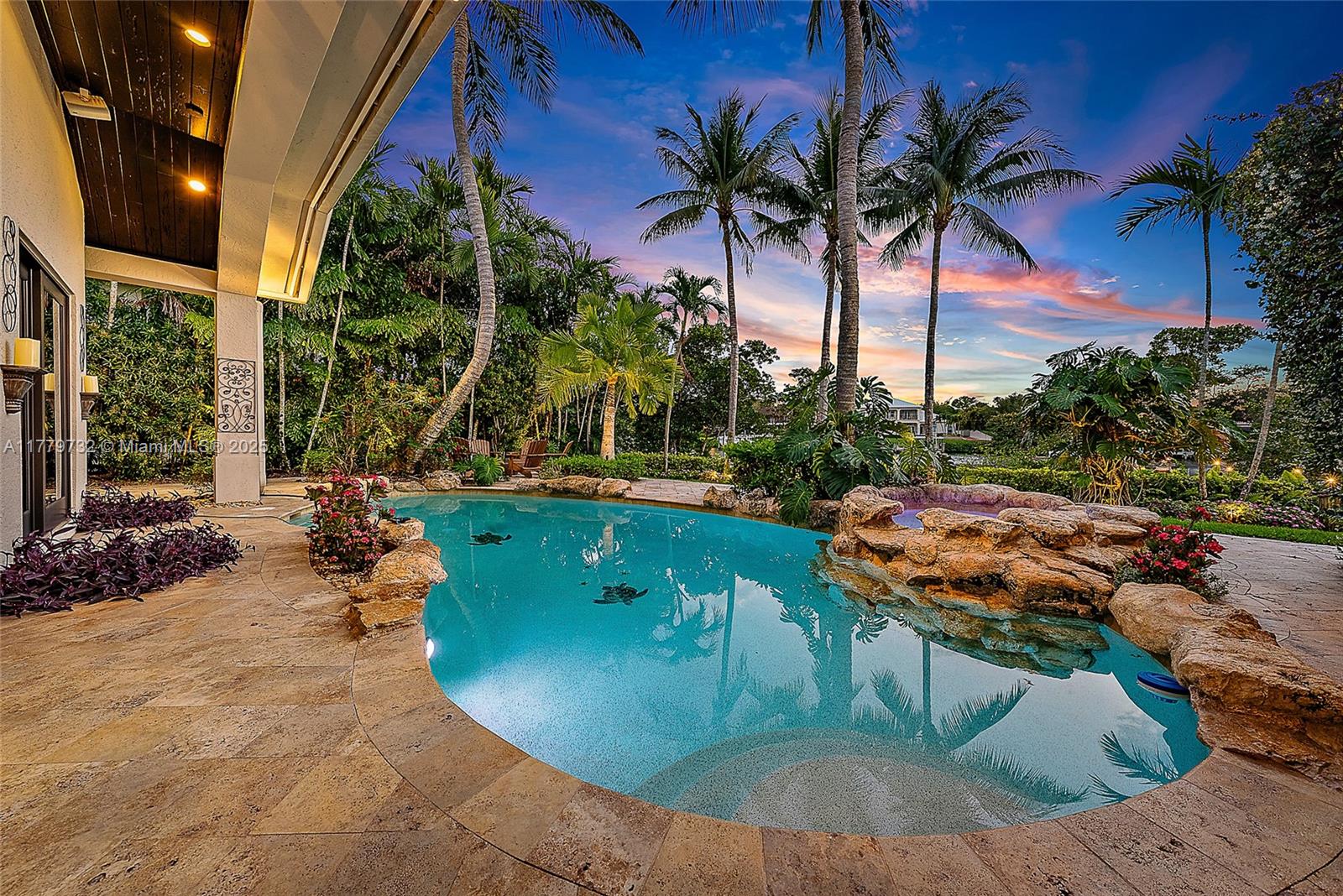 19028 SE Windward Is Ln Jupiter, FL 33458