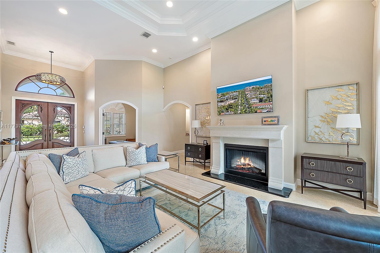 19028 SE Windward Is Ln Jupiter, FL 33458