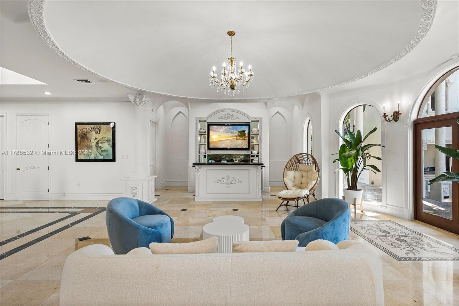 270 Atlantic Ave Sunny Isles Beach, FL 33160