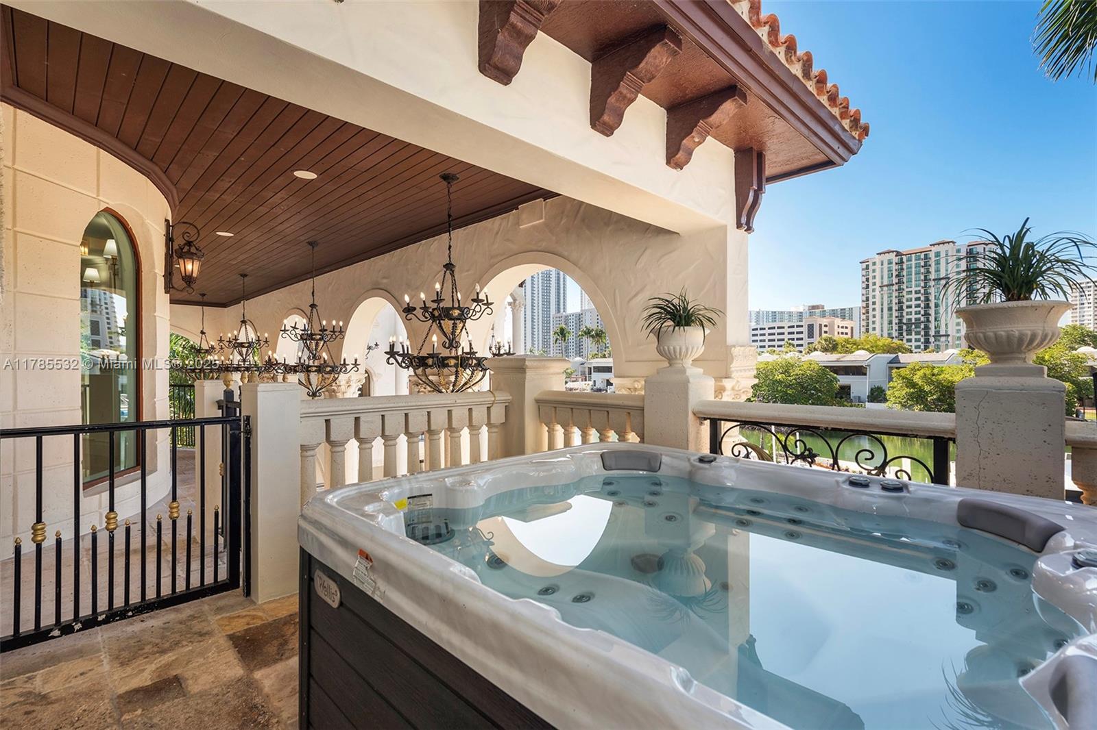 270 Atlantic Ave Sunny Isles Beach, FL 33160