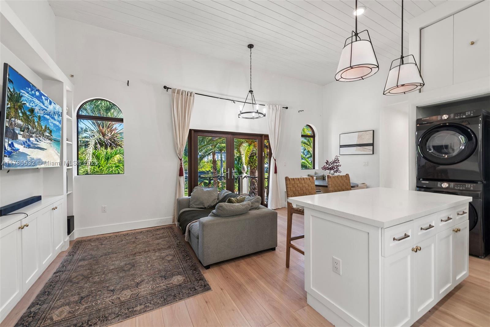 270 Atlantic Ave Sunny Isles Beach, FL 33160