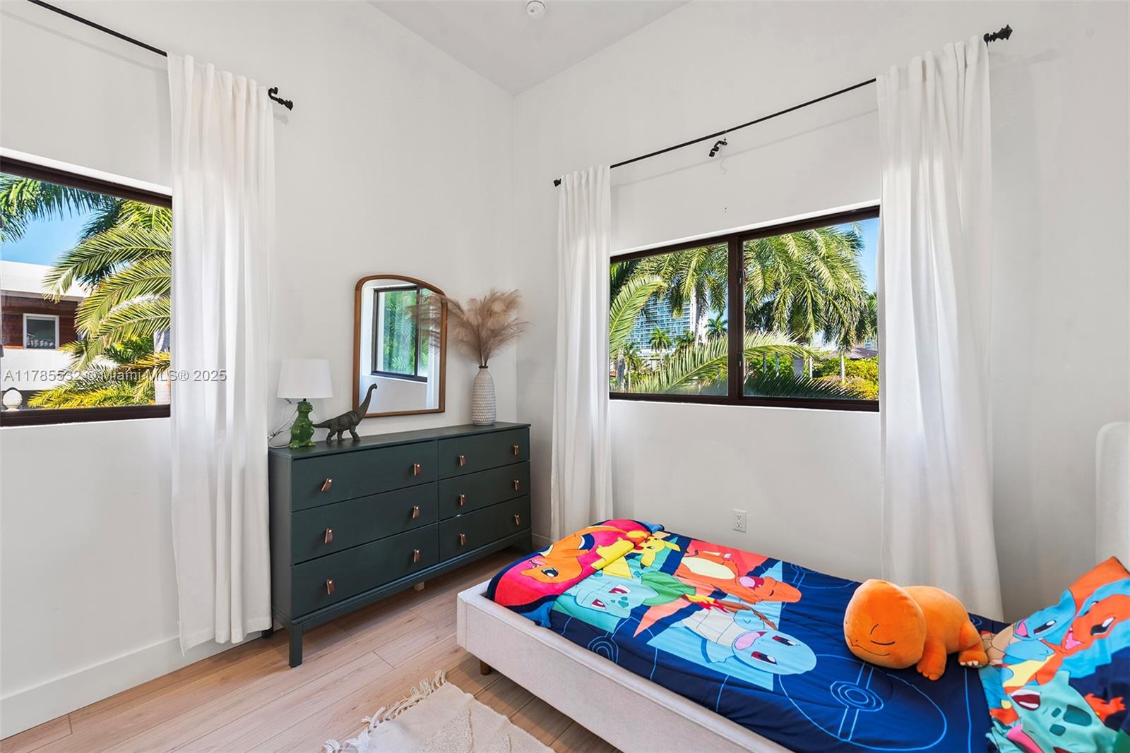 270 Atlantic Ave Sunny Isles Beach, FL 33160