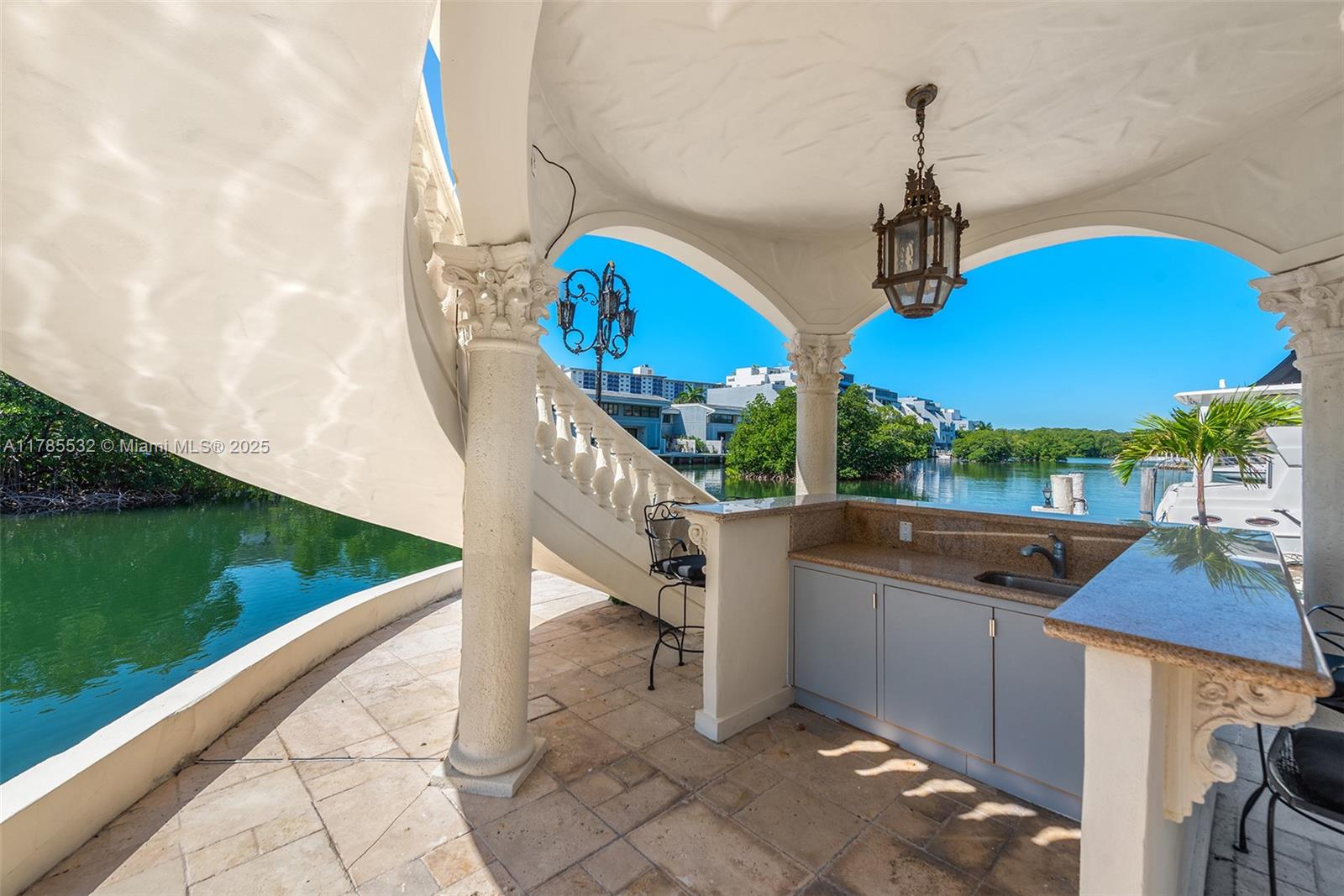 270 Atlantic Ave Sunny Isles Beach, FL 33160