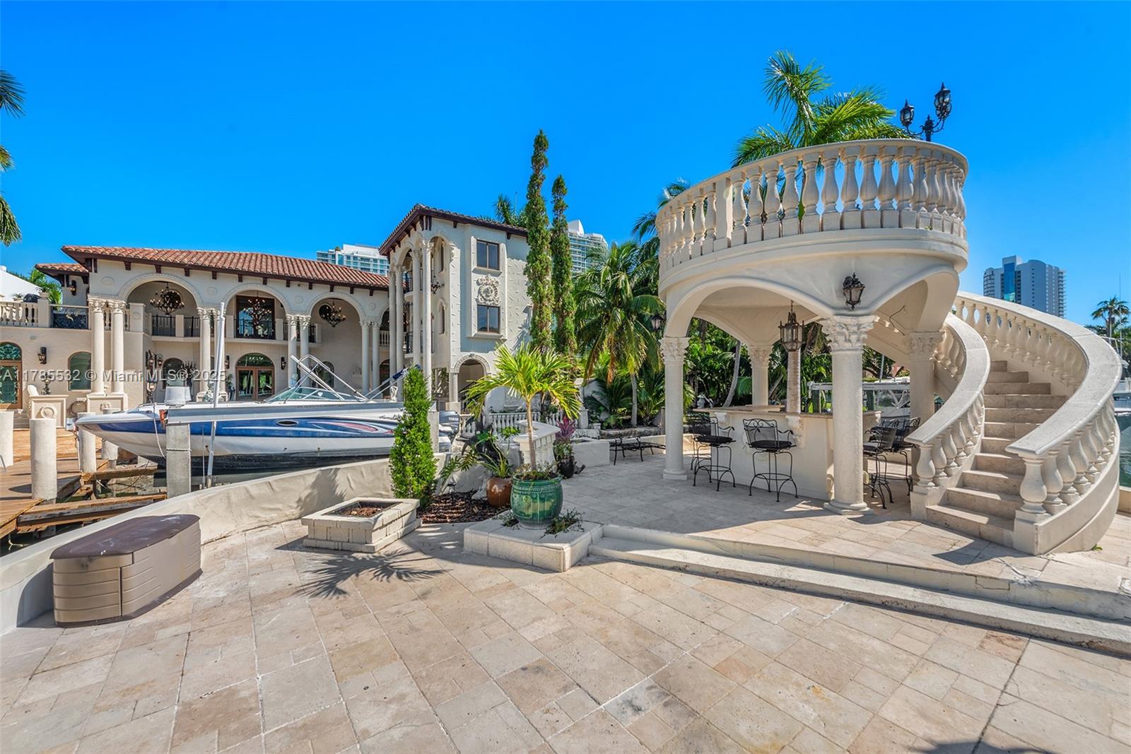 270 Atlantic Ave Sunny Isles Beach, FL 33160