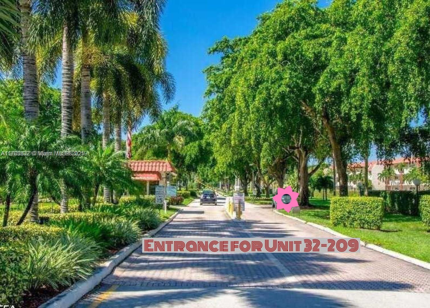 8980 S Hollybrook Blvd #209