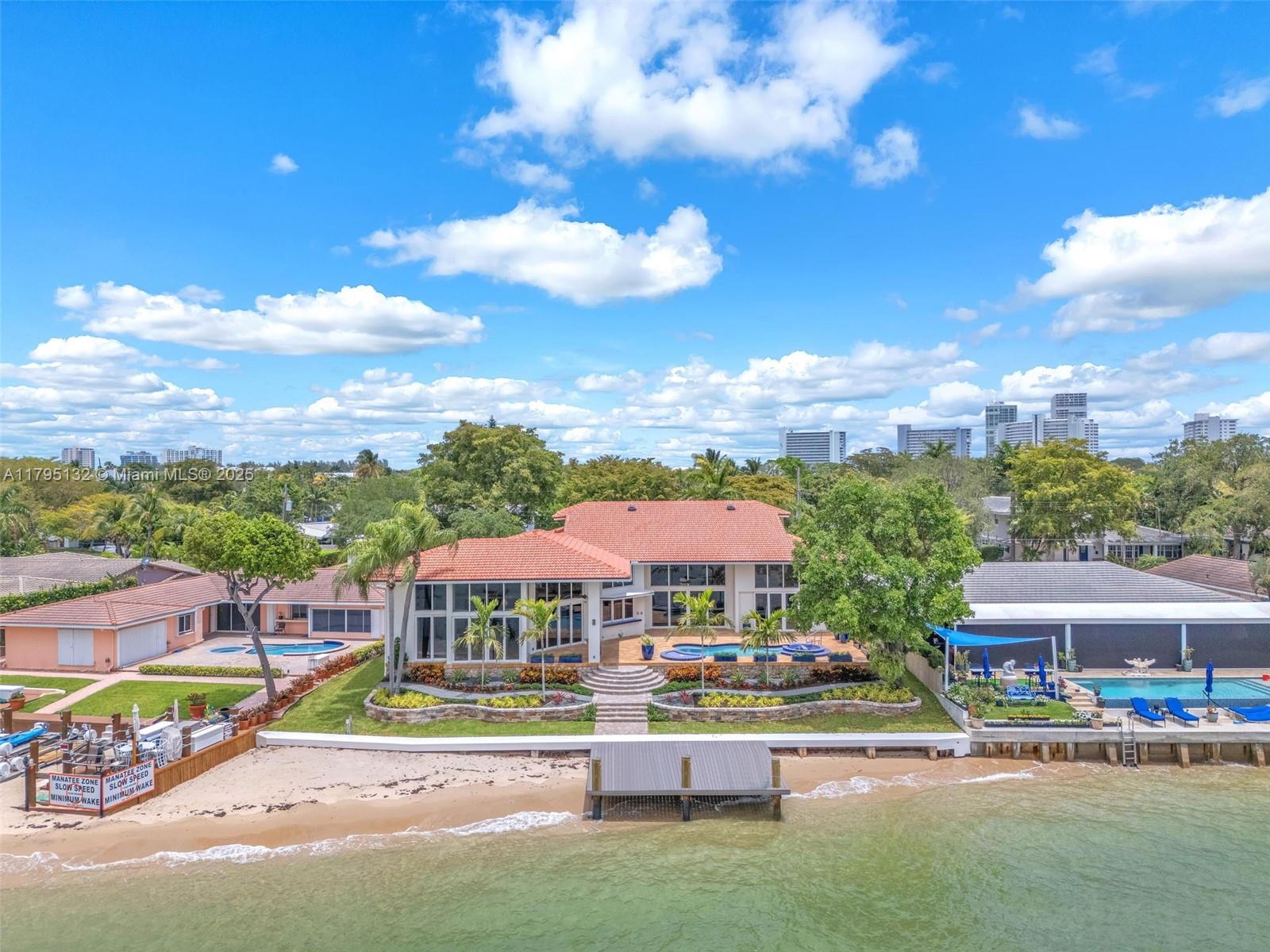 1925 Harbourview Dr Fort Lauderdale, FL 33316