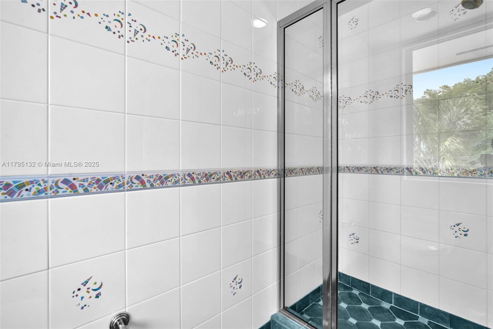 1925 Harbourview Dr Fort Lauderdale, FL 33316