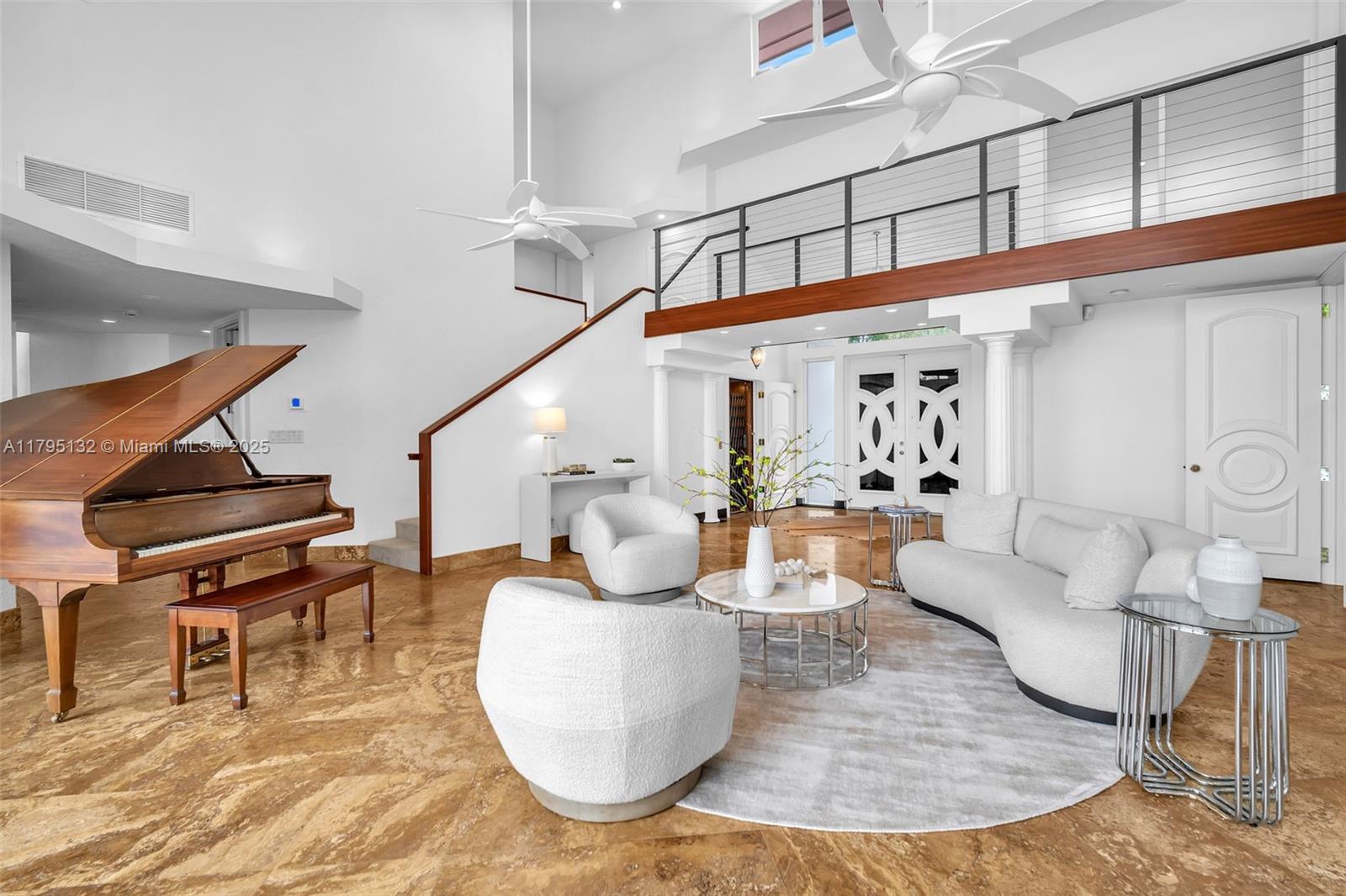 1925 Harbourview Dr Fort Lauderdale, FL 33316