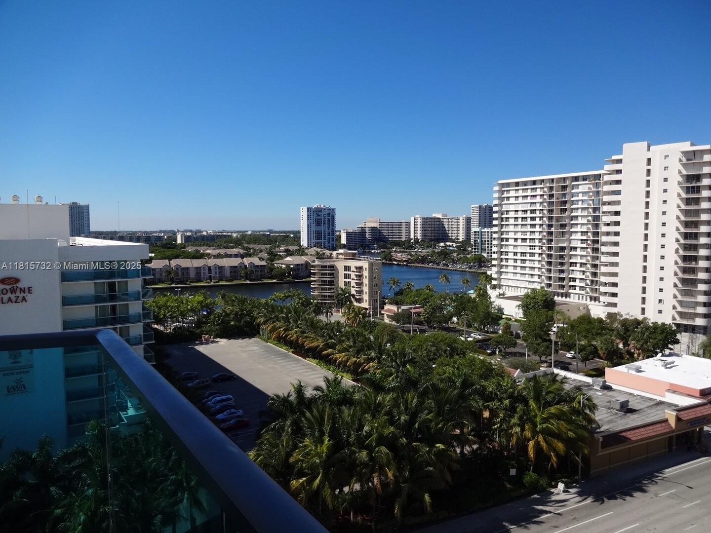 4001 S Ocean Dr #11A Hollywood, FL 33019