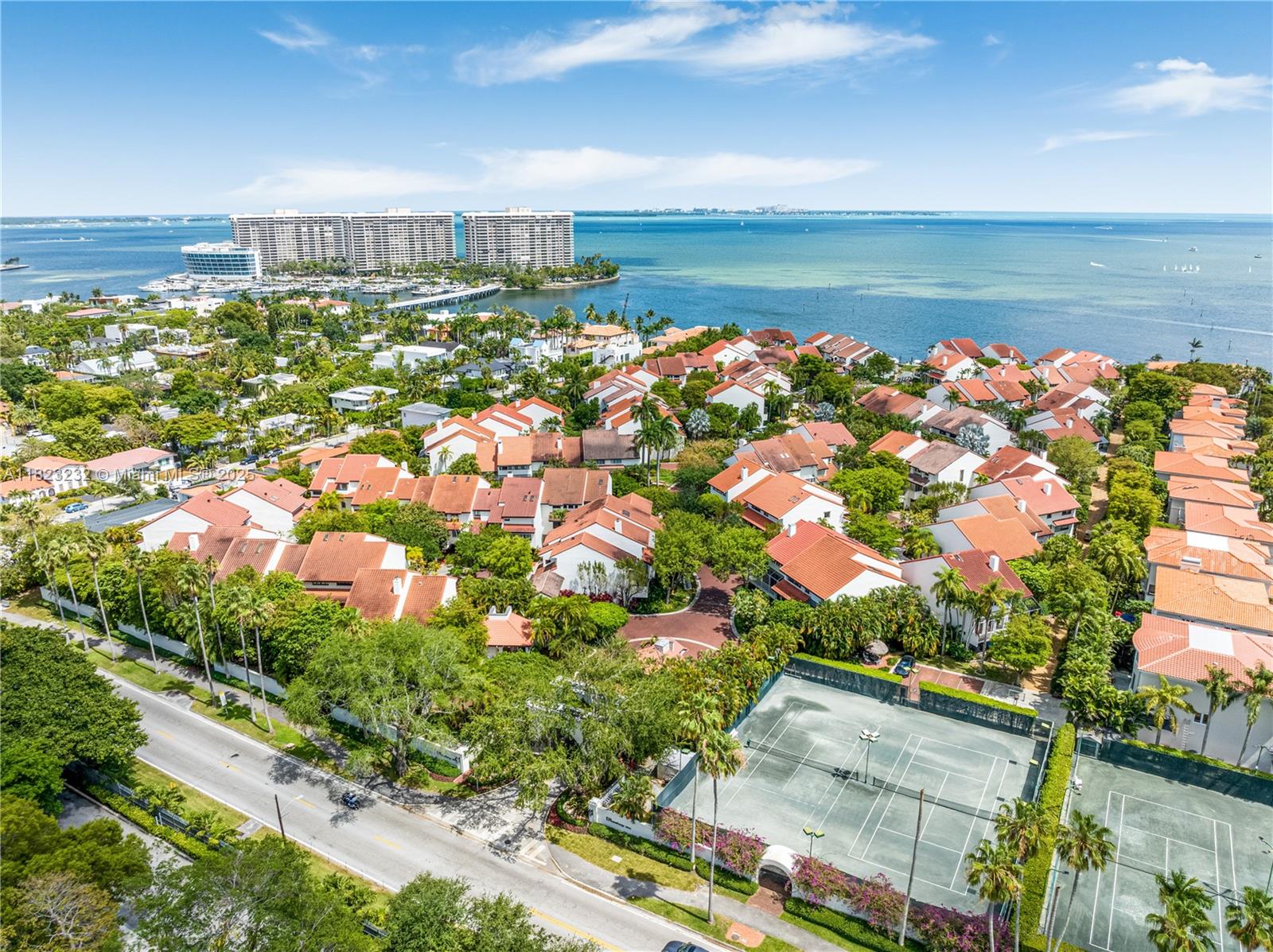 2000 S Bayshore Dr #47 Miami, FL 33133