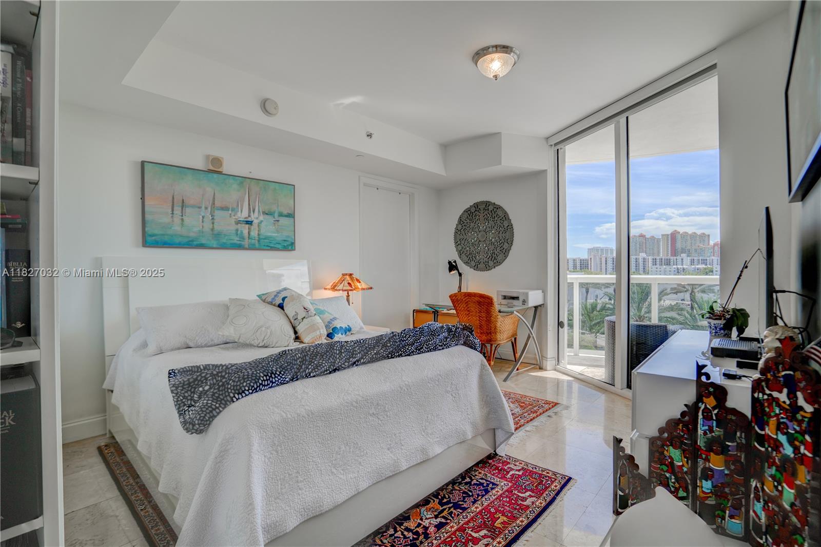 image Ocean Four Condo22
