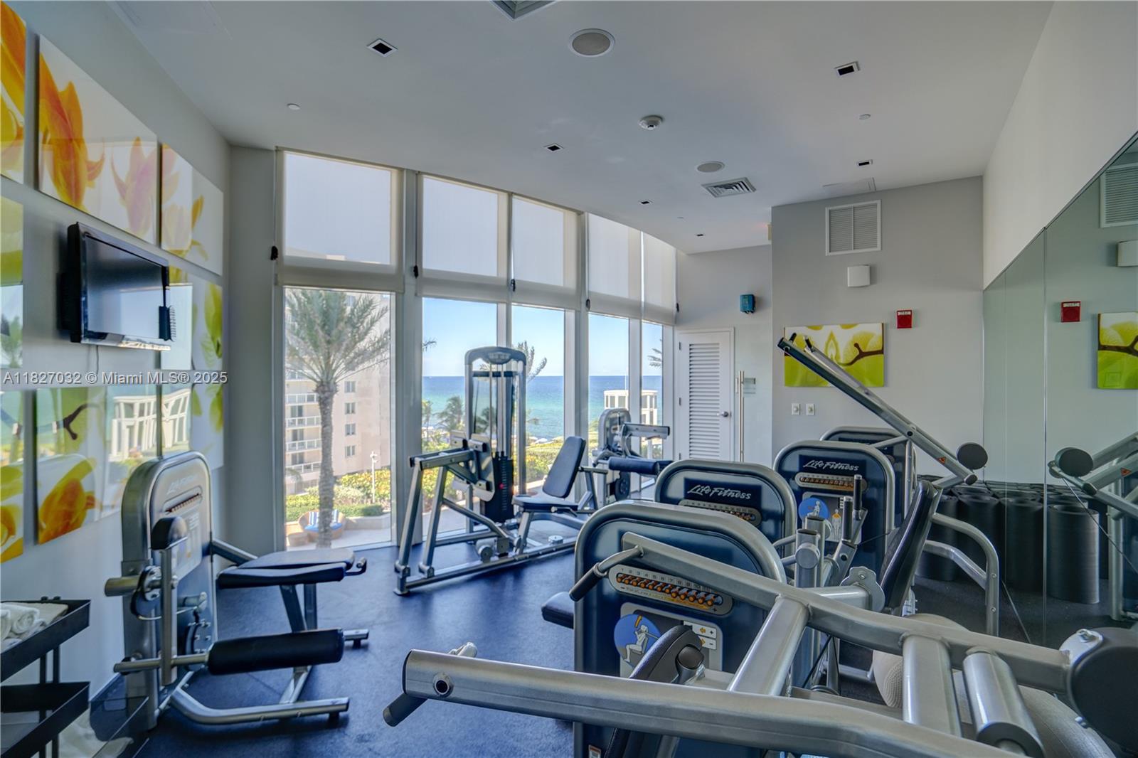 image Ocean Four Condo28