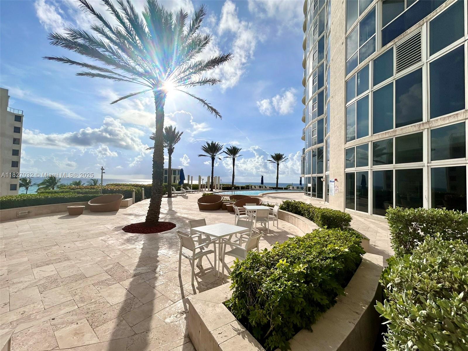 image Ocean Four Condo29