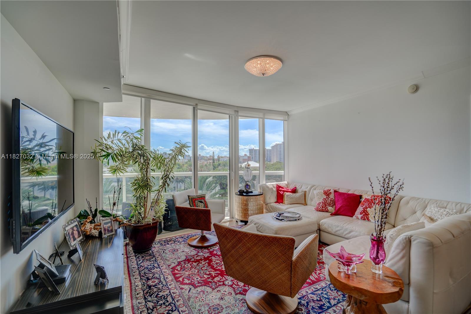image Ocean Four Condo8